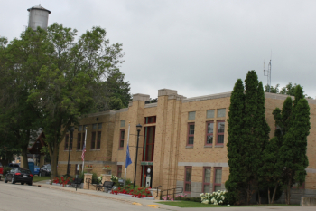 Current photo of the Oregon Village Hall.